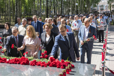 Жители Ханты-Мансийского района почтили память погибших в Великой Отечественной войне