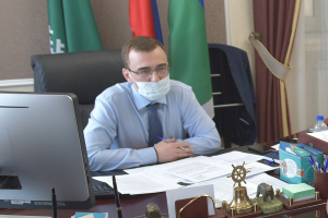 Глава Ханты-Мансийского района Кирилл Минулин 14 мая провел очередное заседание оперативного штаба по предупреждению завоза и распространения коронавирусной инфекции