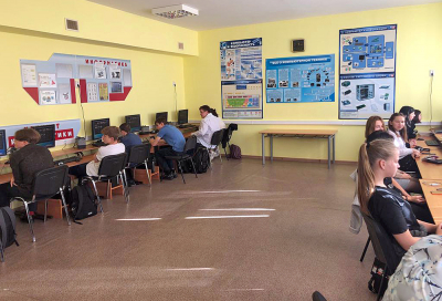 В Ханты-Мансийском районе для учащихся 8-11 классов была организована «Лаборатория профессий»