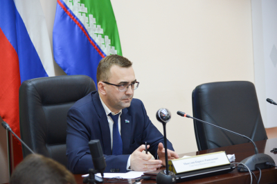 23 мая глава Ханты-Мансийского района Кирилл Минулин провел очередное заседание комиссии Ханты-Мансийского района по противодействию незаконному обороту промышленной продукции