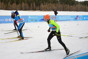 Представители Ханты-Мансийского района приняли участие в Югорском лыжном марафоне