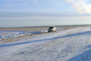 В Ханты-Мансийском районе введены все зимние автомобильные дороги и ледовые переправы, на ряде направлений установлены ограничения для транспорта массой более 5 тонн