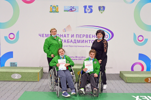 Воспитанницы спортивной школы Ханты-Мансийского района выступили на окружных соревнованиях по парабадминтону