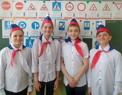 Учащиеся образовательных организаций Ханты-Мансийского района приняли участие в соревнованиях «Безопасное колесо»