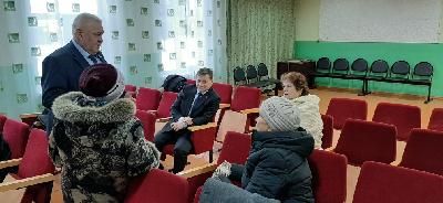 В сельских поселениях Ханты-Мансийского района состоялся выездной тематический приём граждан