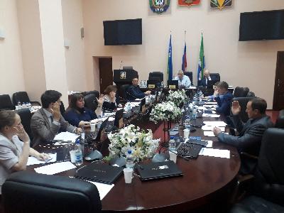 Сегодня, под председательством Петра Захарова состоялось десятое заседание Думы Ханты-Мансийского района шестого созыва
