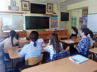 В образовательных учреждениях Ханты-Мансийского района прошли тематические классные часы, посвященные дню вывода советских войск из Афганистана 