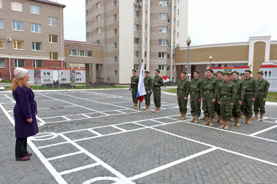 С 12 по 16 октября на базе военного учебного центра Югорского государственного университета прошли учебные сборы допризывной молодежи для учеников 11 классов школ Ханты-Мансийского района