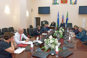 21 октября глава Ханты-Мансийского района Кирилл Минулин провел внеплановое заседание муниципальной антитеррористической комиссии