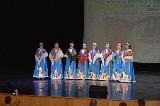 Депутаты Думы Ханты-Мансийского района поздравили с открытием участников фестиваля «Не стареют душой ветераны» и вручили специальные призы