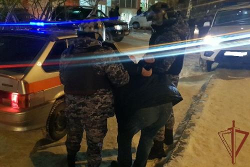 Росгвардейцы задержали подозреваемого в нападении на офис банка в Нижневартовске