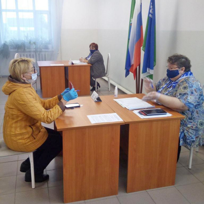 Жители Ханты-Мансийского района всех возрастов принимают участие в голосовании
