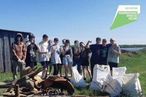 Жители Нялинского приняли участие в экологической акции "Марафон рек"