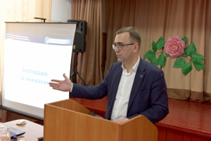 Глава района Кирилл Минулин принял участие в собраниях граждан в Ягурьяхе и Ярках