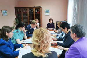 В Ханты-Мансийском районе состоялись заседания муниципальной комиссии по делам несовершеннолетних и защите их прав