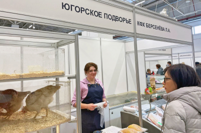 Товаропроизводители Ханты-Мансийского района представили продукцию на Югорской фермерской ярмарке выходного дня