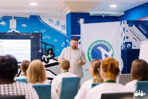 18 ноября Молодежный форум Ханты-Мансийского района собрал активных и неравнодушных жителей муниципалитета для обмена опытом и идеями