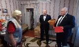 Председатель районной Думы Пётр Захаров поздравил с 90-летним юбилеем жительницу п. Сибирский Римму Григорьевну Скрябину