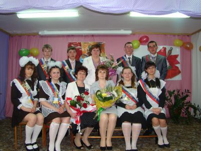 25 мая 2012 года в МКОУ ХМР СОШ Нялинское прошёл замечательный праздник – Последний звонок!