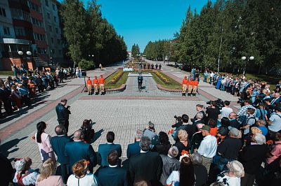 Председатель Думы Ханты-Мансийского района принял участие в памятных мероприятиях о народном мэре Нефтеюганска Владимире Петухове