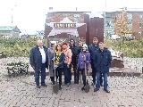 Депутаты Думы Ханты-Мансийского района провели акцию по высадке Аллеи славы в п. Горноправдинск