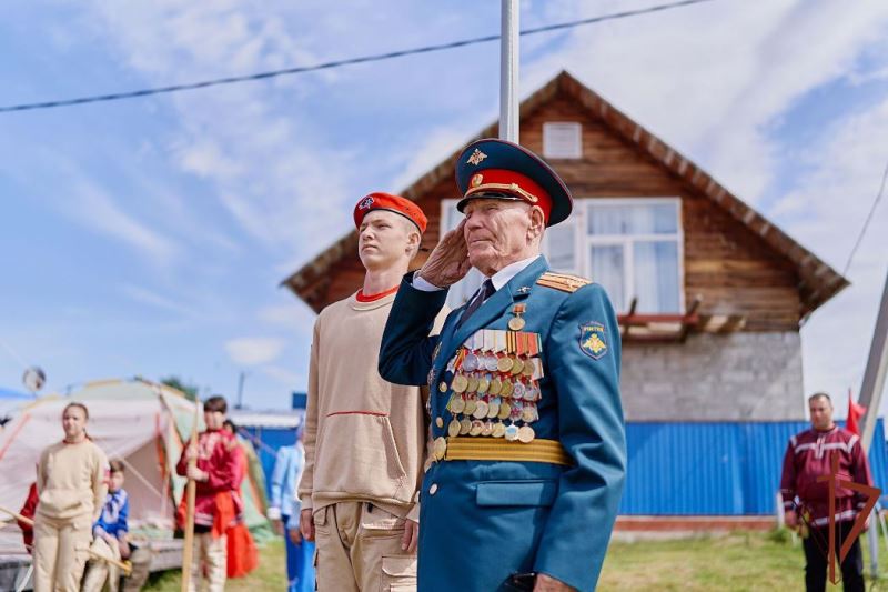 Ветеран Великой Отечественной войны записал видеообращение к росгвардейцам – участникам СВО из Югры