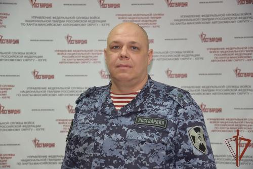Росгвардеец предотвратил пожар в одном из домов Ханты-Мансийска