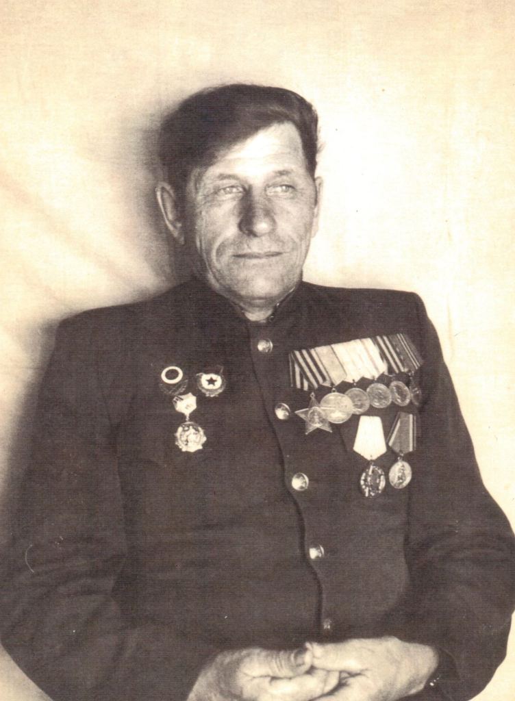 1 14VPy5m9om4.jpg 1 14VPy5m9om4.jpg