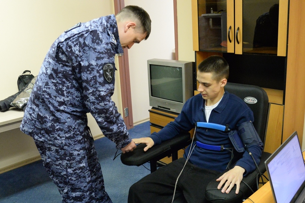 В Югре Росгвардия продолжает плановый прием граждан на службу