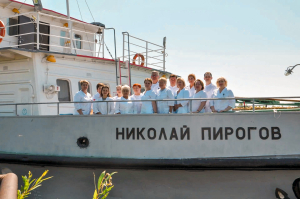 Плавполиклиника «Николай Пирогов» начала работу в Ханты-Мансийском районе