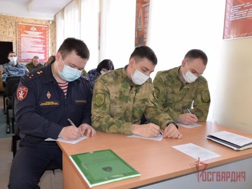 В Управлении Росгвардии по ХМАО – Югре подвели итоги сдачи контрольной проверки за зимний период подготовки