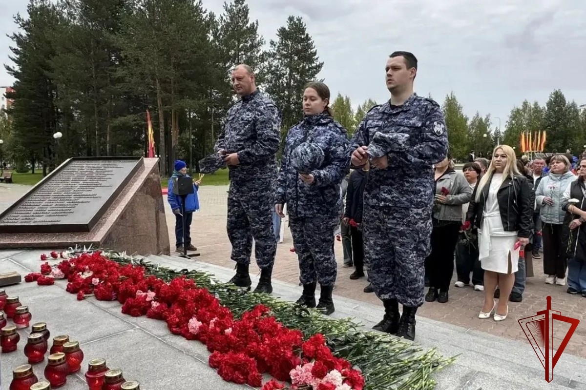 В Югре росгвардейцы приняли участие в памятных акциях ко Дню солидарности в борьбе с терроризмом