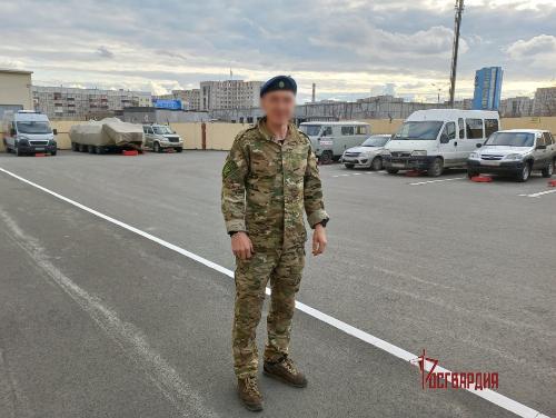 В Югре сотрудник СОБР Росгвардии с поличным задержал подозреваемого в сбыте наркотических средств в особо крупном размере