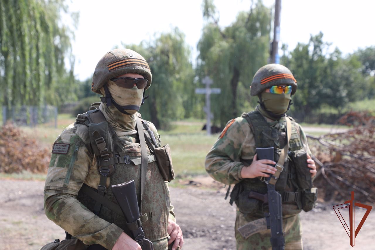 По координатам от Росгвардии подавлены артиллерией 36 операторов украинских беспилотников