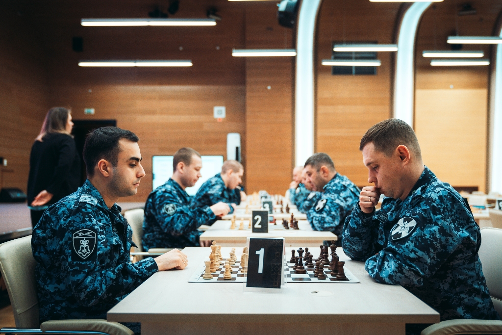 В Югре состоялся чемпионат Управления Росгвардии по ХМАО – Югре по шахматам, посвященный 10-летию войск национальной гвардии РФ и 215-летию войск правопорядка