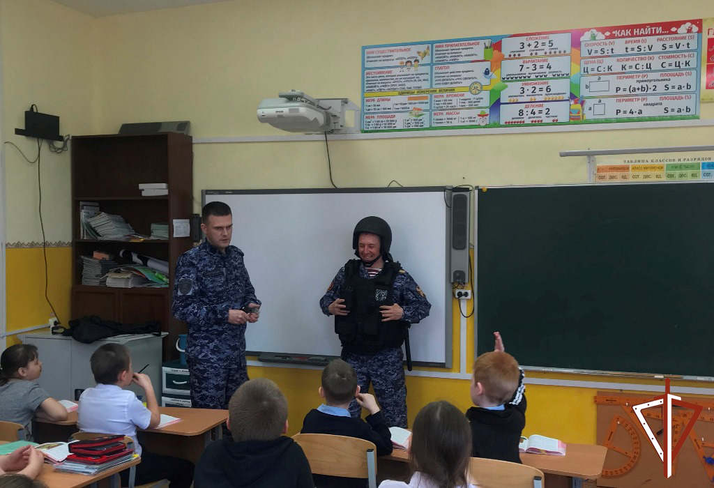 Березовское отделение вневедомственной охраны Росгвардии отмечает 62-ю годовщину со дня образования