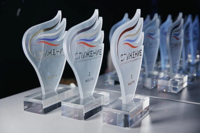 Стартовало народное голосование за премию «Служение»!