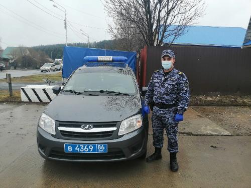 В Югре сотрудник Росгвардии, находясь на выходном дне, задержал автомобильного вора