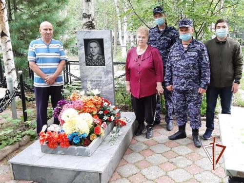 Акция Росгвардии «На страже памяти» состоялась в Югре