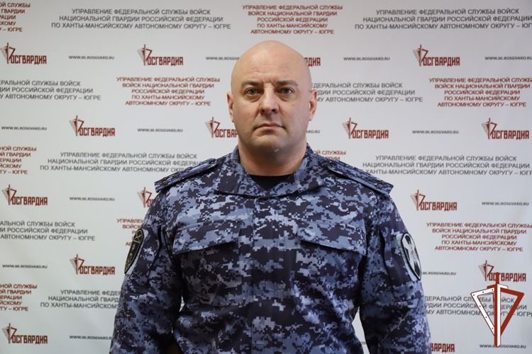 Офицеры Росгвардии стали победителями Открытого чемпионата по пауэрлифтингу в Ханты-Мансийске