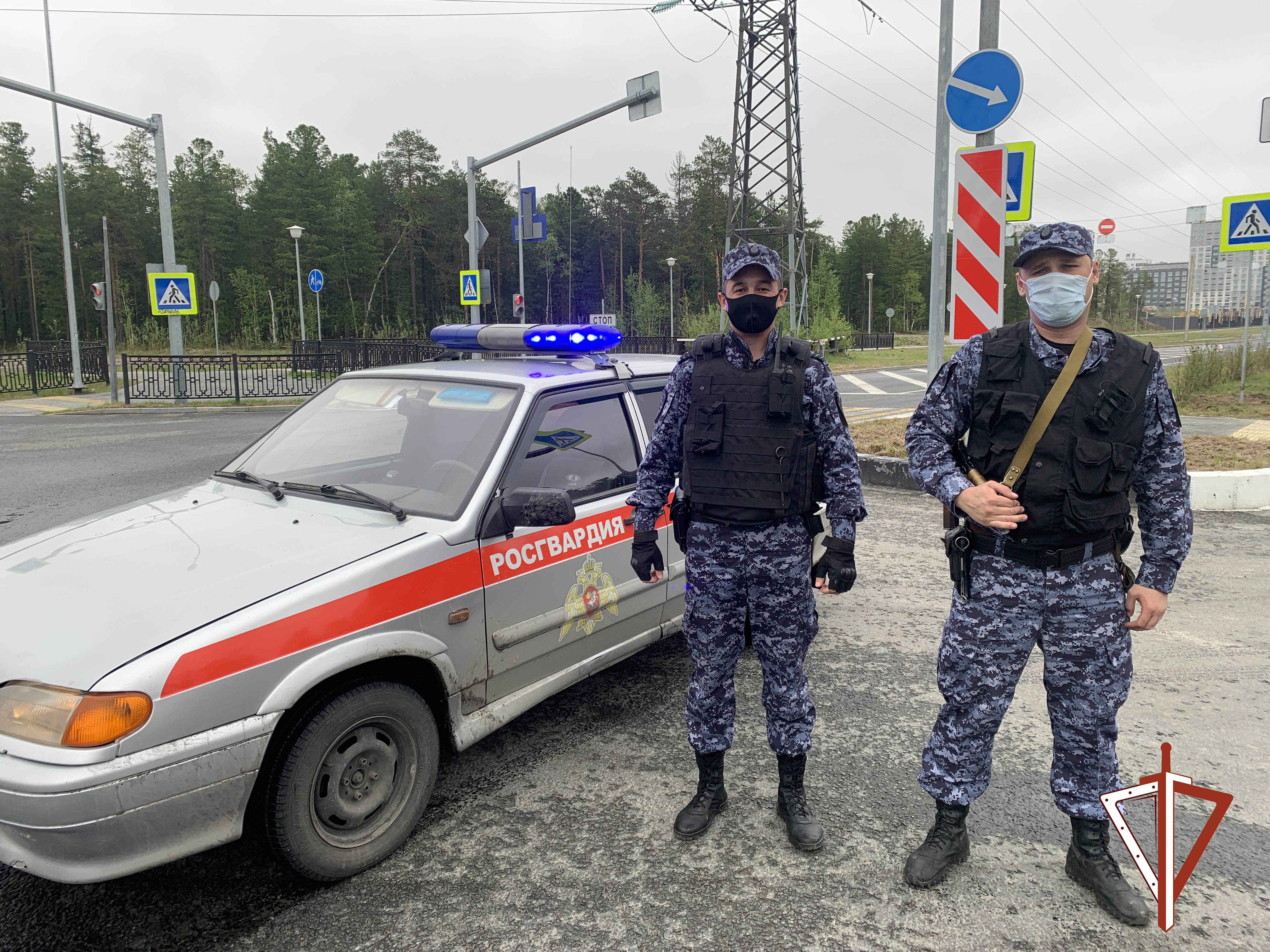 В Югре сотрудники Росгвардии задержали подозреваемых в грабеже