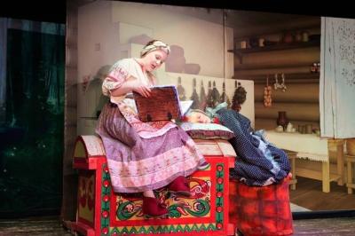 Земский работник культуры приступил к работе в Луговском