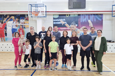 31 января в Горноправдинске прошел муниципальный этап фестиваля Всероссийского физкультурно-спортивного комплекса «Готов к труду и обороне» среди семейных команд Ханты-Мансийского района