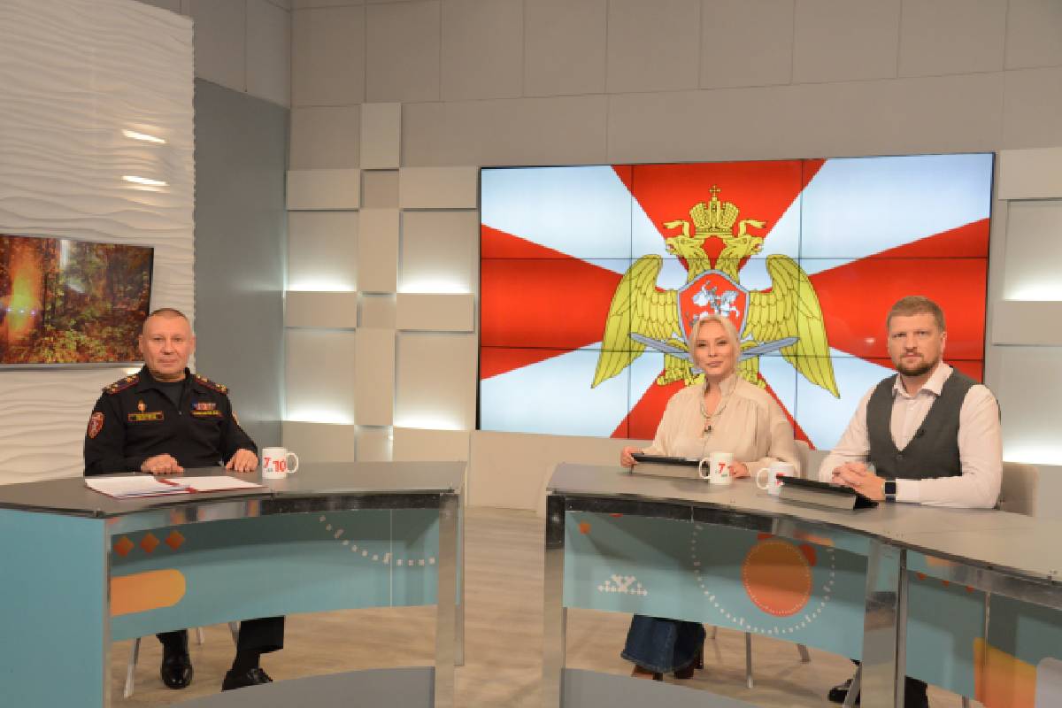 Начальник Управления Росгвардии по ХМАО – Югре полковник полиции Евгений Симаков принял участие в прямом эфире телекомпании «Югра»