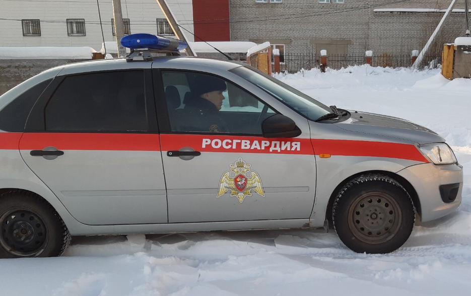 Росгвардия оказала содействие экстренным службам в ликвидации пожара в Югре