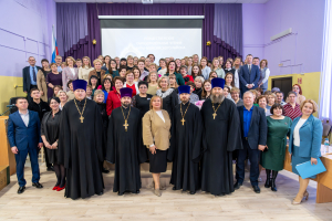 В преддверии новогодних праздников в Горноправдинске состоялись V Рождественские образовательные чтения Ханты-Мансийского района