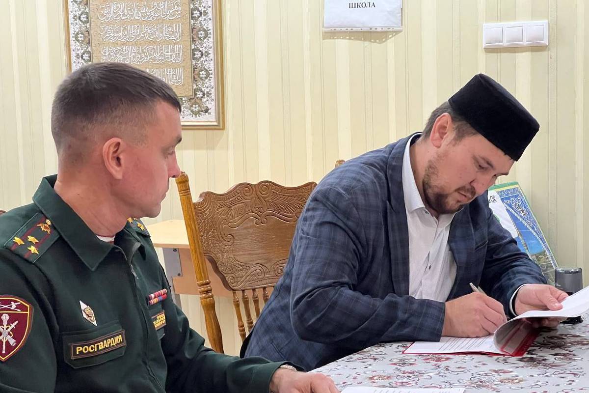 В Югре состоялись рабочие встречи представителей Росгвардии и религиозных конфессий