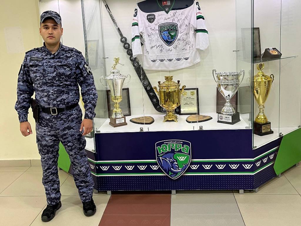 В Югре Росгвардия обеспечила правопорядок на матче ВХЛ