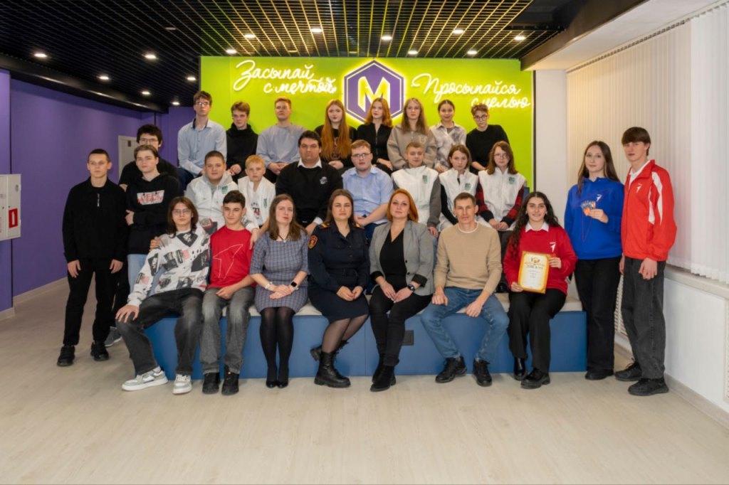 В Югре Росгвардия проводит мероприятия по профилактике терроризма и экстремизма со школьниками