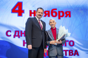 Представитель династии пожарных из Луговского Сергей Кугаевский стал лауреатом конкурса «Золотые имена многонациональной Югры»